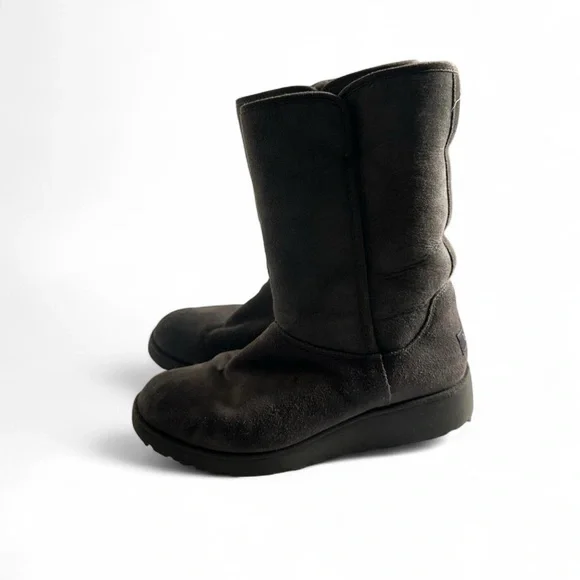 UGG Classic Gray Suede Boots - Picture 6 of 7